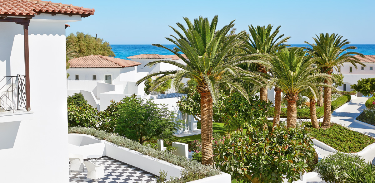 02-caramel-junior-suite-luxury-holidays-in-crete-greece