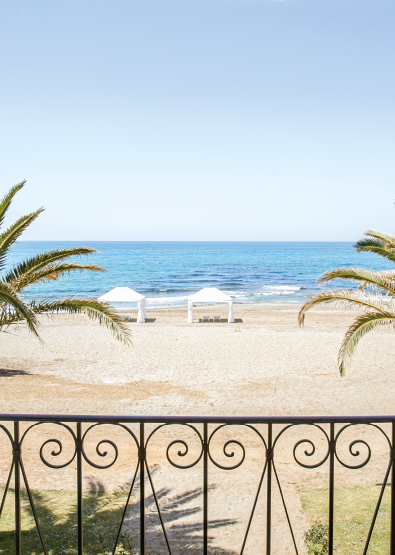 01-caramel-beach-resort-4-bedroom-villa-seafront-crete-island