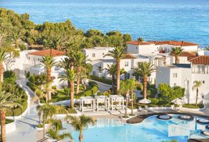 09-beach-pools-accommodation-caramel-resort-crete