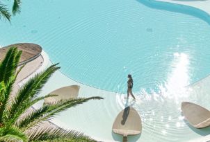 11-blue-pool-resort-crete-caramel