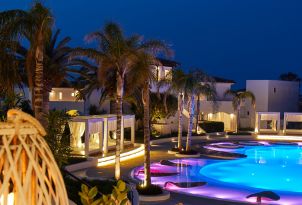 17-colour-pool-night-caramel-resort-crete